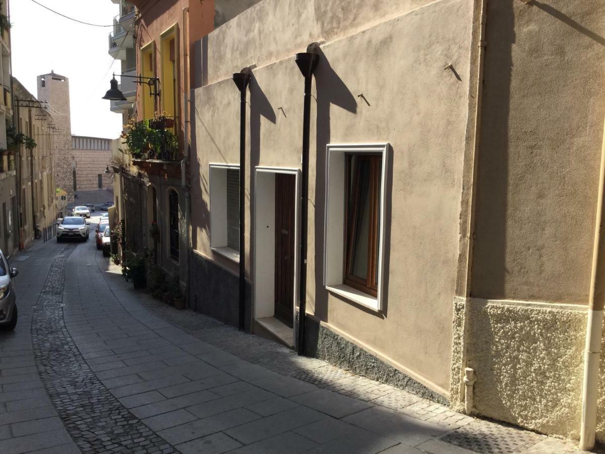 Ferienwohnung Monolocale San Giacomo Manoel Cagliari Iun P1986 Exterior foto